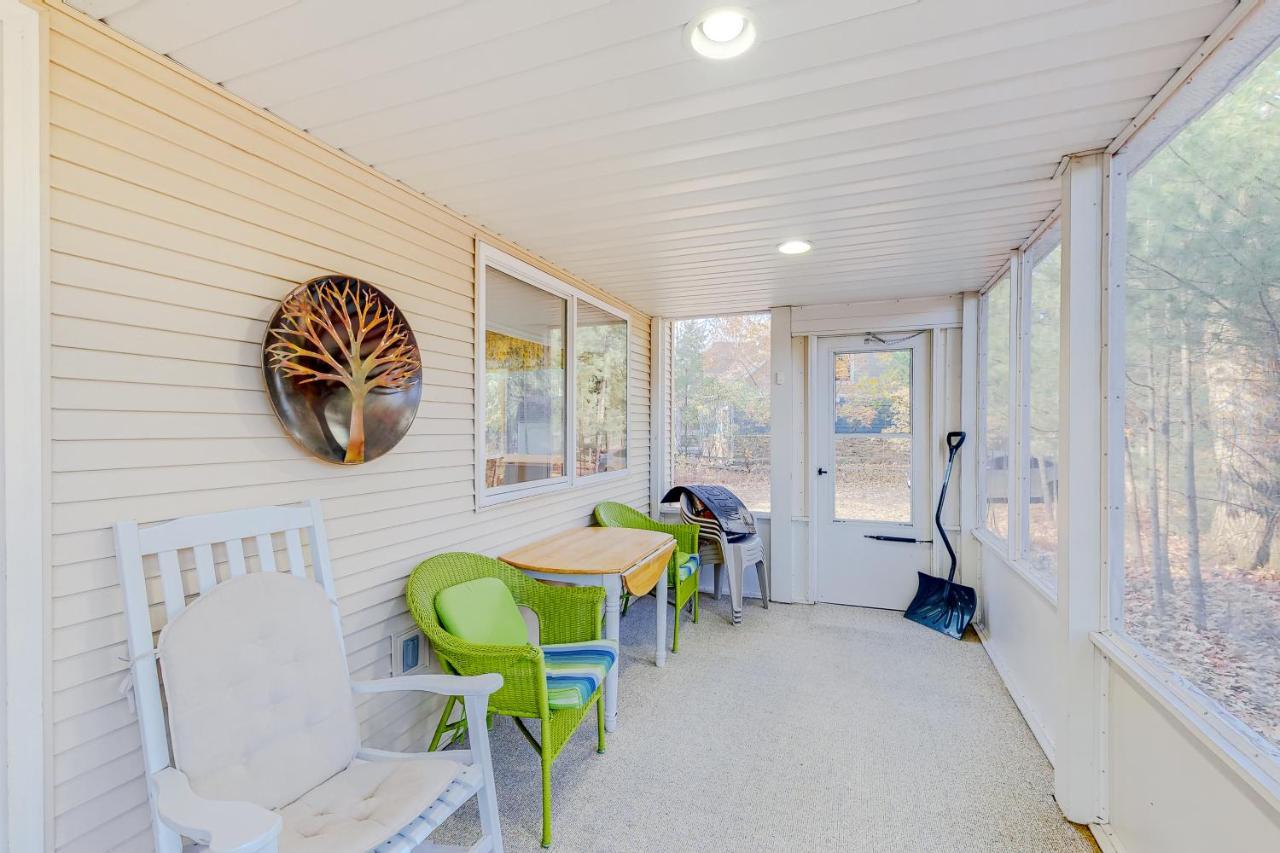 Uncle Warren'S Retreat Villa Glen Arbor Exterior photo